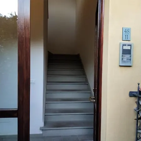 Modern In 50 M² With Balcony Διαμέρισμα