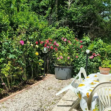 Charming In 50 M² Balcony & Parking *